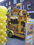 907786 Afbeelding van een draaiorgel bij de feestelijke opening van de nieuwe vestiging van supermarktketen Jumbo ...